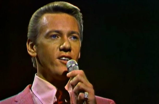 RIGHTEOUS BROTHERS - UNCHAINED MELODY (VIDEO)